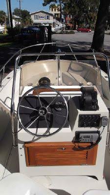 Boston Whaler Outrage 18 For Sale Parts