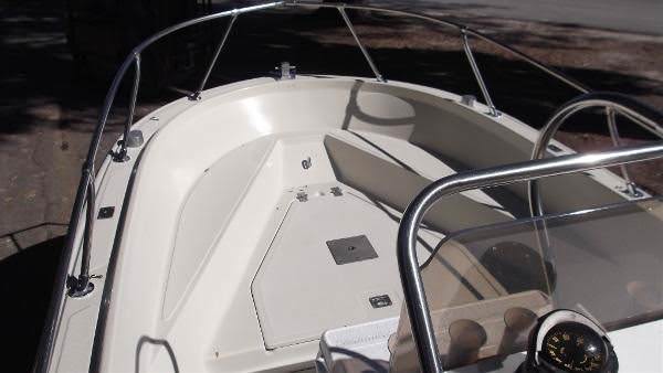 Boston Whaler Outrage 18 For Sale Review and Specs